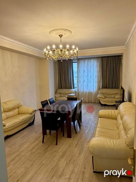 Satılır 4 otaqlı yeni tikili 190 m²