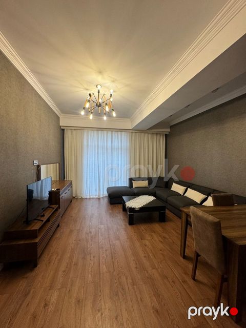 İcarəyə verilir 4 otaqlı yeni tikili 150 m²