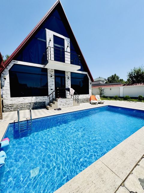 Satılır 4 otaqlı həyət evi/bağ evi 248 m² — Qəbələ