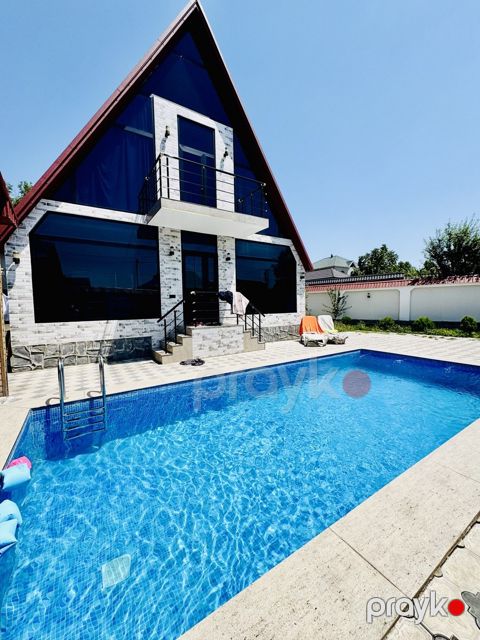 Satılır 4 otaqlı həyət evi/bağ evi 248 m²