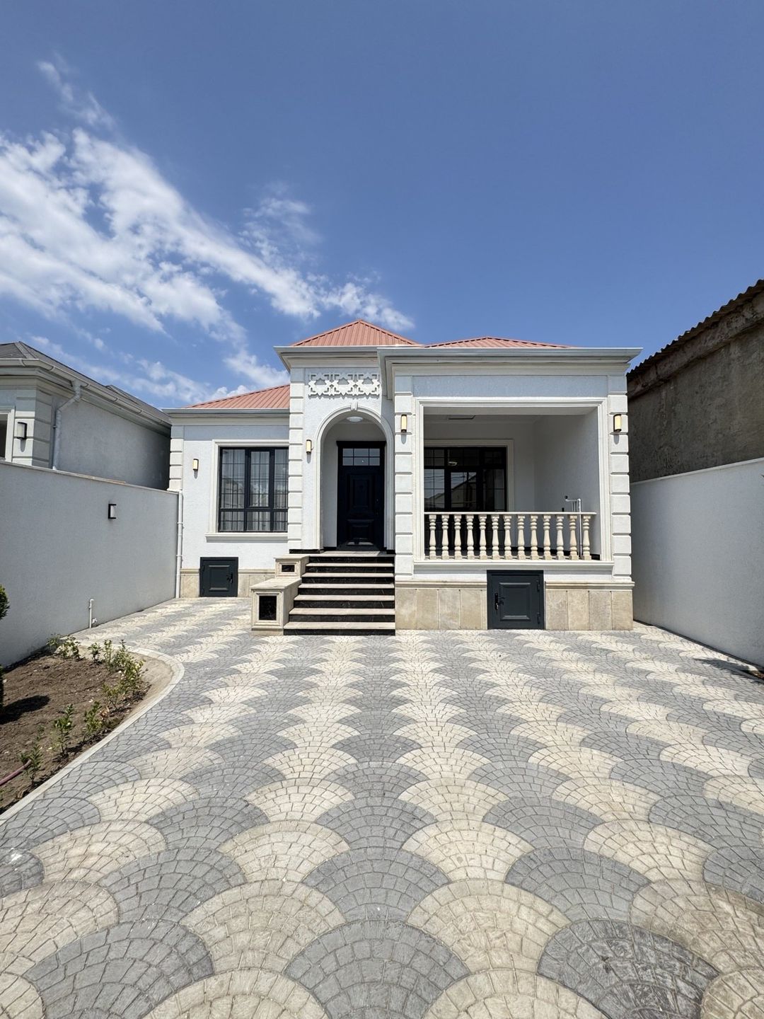 Satılır 4 otaqlı həyət evi/bağ evi 120 m² — Ev, villa, Bakı (2)