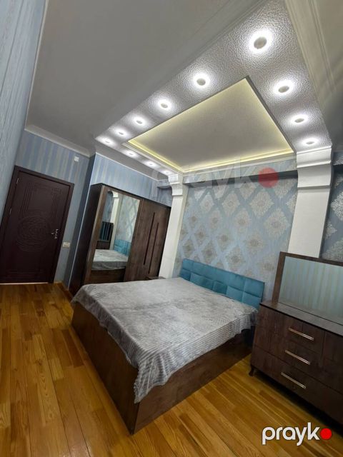 İcarəyə verilir 2 otaqlı yeni tikili 70 m²