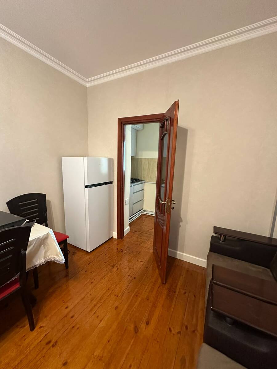İcarəyə verilir 2 otaqlı köhnə tikili 60 m² — Mənzil, Bakı (8)
