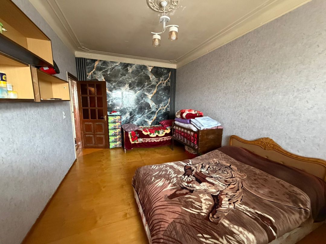 Satılır 2 otaqlı köhnə tikili 65 m² — Mənzil, Bakı (2)