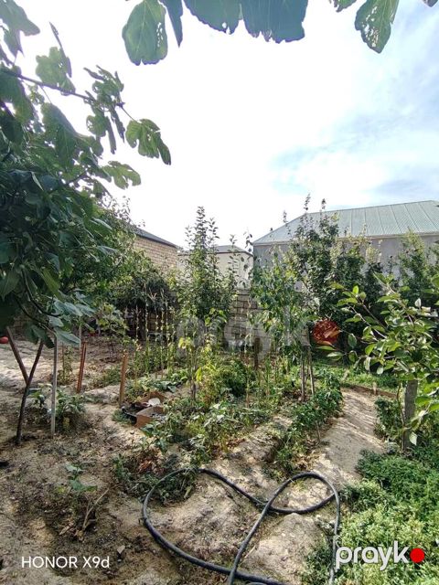 Satılır 3 otaqlı həyət evi/bağ evi 80 m²