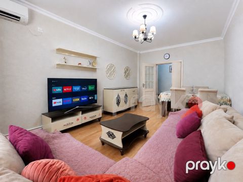 İcarəyə verilir 3 otaqlı köhnə tikili 80 m²