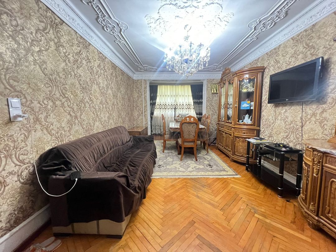 İcarəyə verilir 3 otaqlı köhnə tikili 90 m² — Mənzil, Bakı