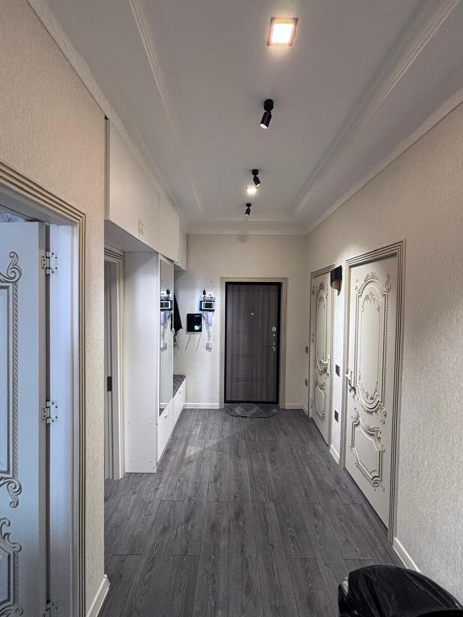Satılır 2 otaqlı yeni tikili 80 m² — Mənzil, Bakı (10)