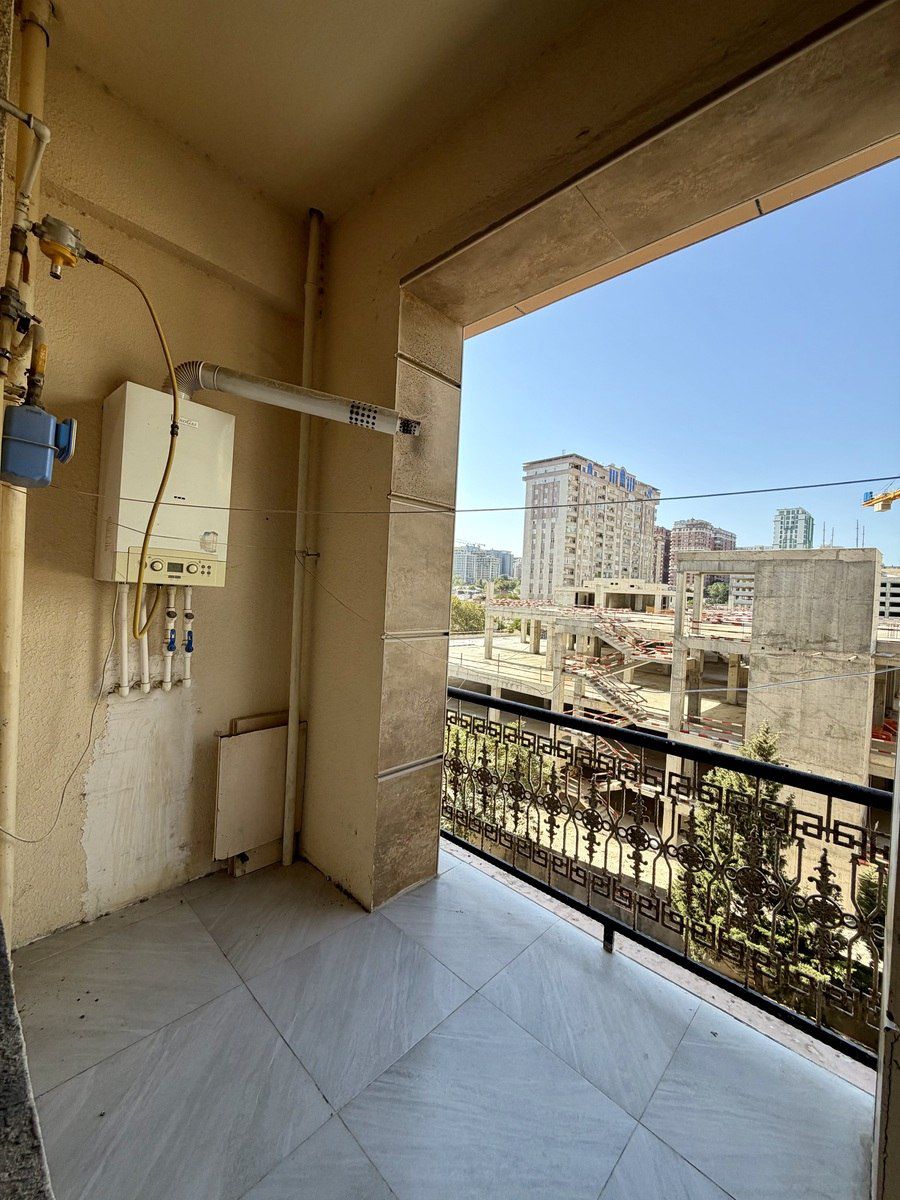 Satılır 1 otaqlı yeni tikili 30 m² — Mənzil, Bakı (6)