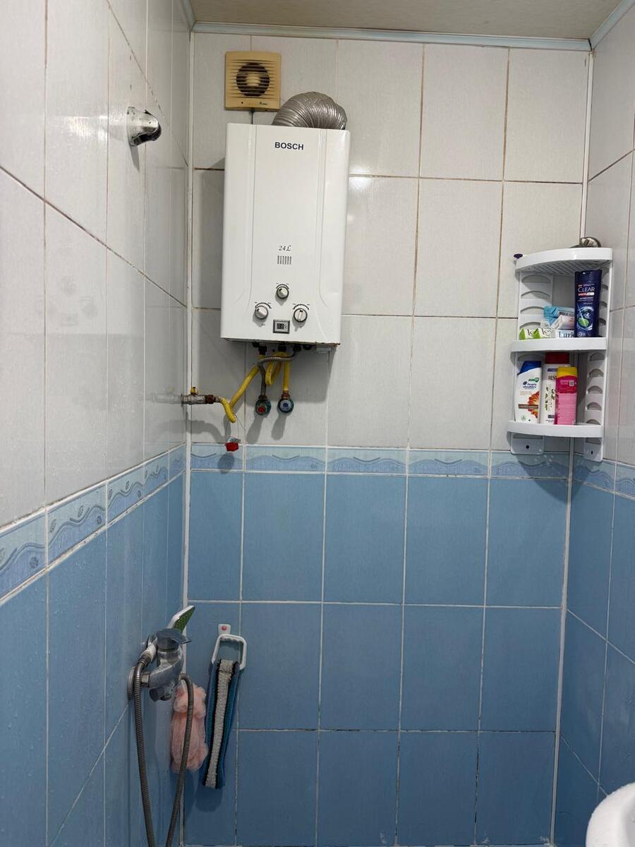 Satılır 2 otaqlı köhnə tikili 50 m² — Mənzil, Bakı (10)
