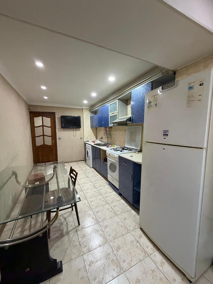 İcarəyə verilir 2 otaqlı köhnə tikili 65 m² — Mənzil, Bakı (10)