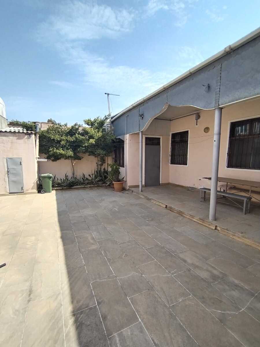 Satılır 5 otaqlı həyət evi/bağ evi 200 m² — Ev, villa, Bakı (11)