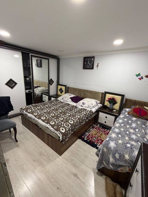 Satılır 3 otaqlı köhnə tikili 60 m² — Bakı