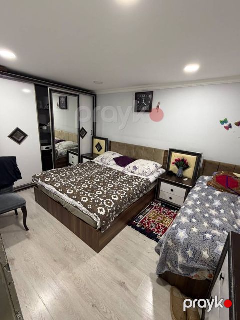 Satılır 3 otaqlı köhnə tikili 60 m²