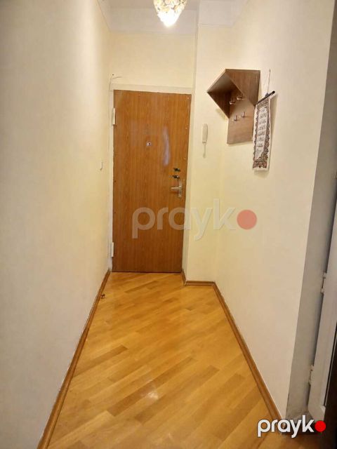 Satılır 2 otaqlı köhnə tikili 43 m²