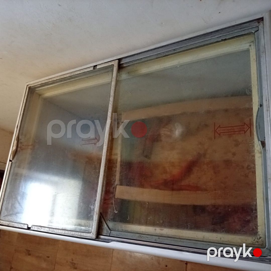 Dondurucu Uğur — Biznes və avadanlıq, Bakı (2)
