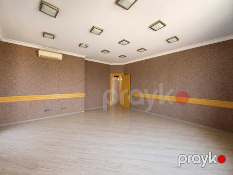 Satılır 4 otaqlı yeni tikili 160 m²