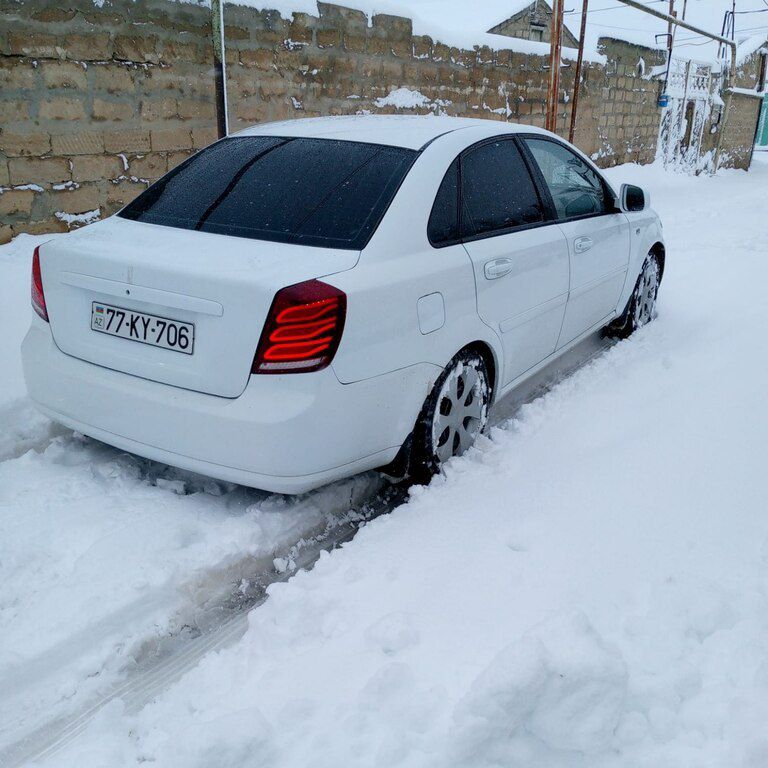 Daewoo Gentra, 1.5 L, 2013 il, 400 000 km — Avtomobillər, Bakı (2)