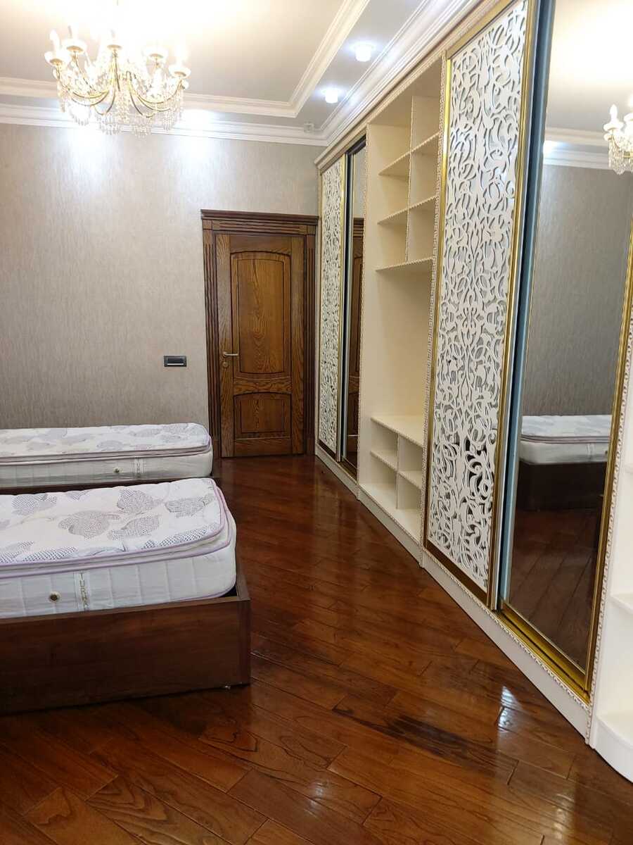 Satılır 3 otaqlı yeni tikili 160 m² — Mənzil, Bakı (9)