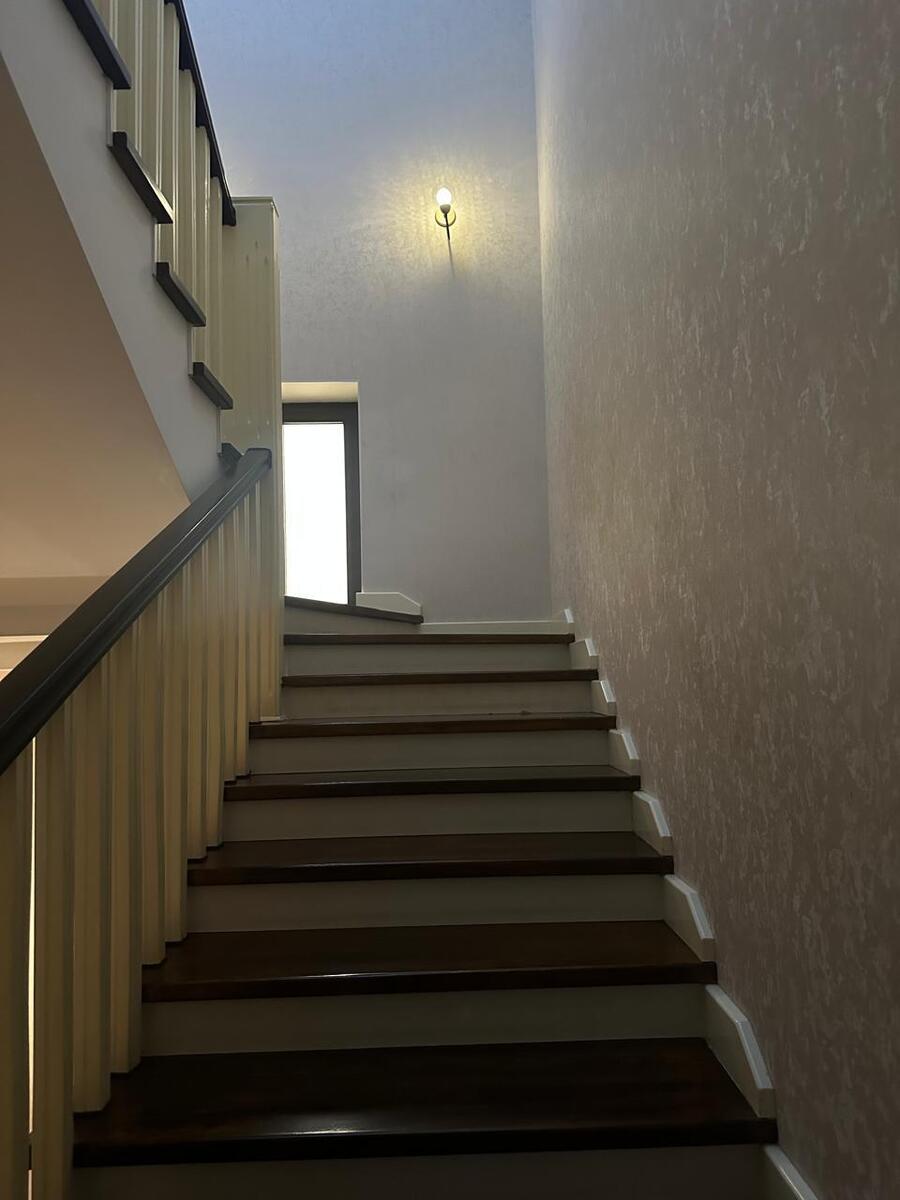 Satılır 8 otaqlı həyət evi/bağ evi 460 m² — Ev, villa, Bakı (8)