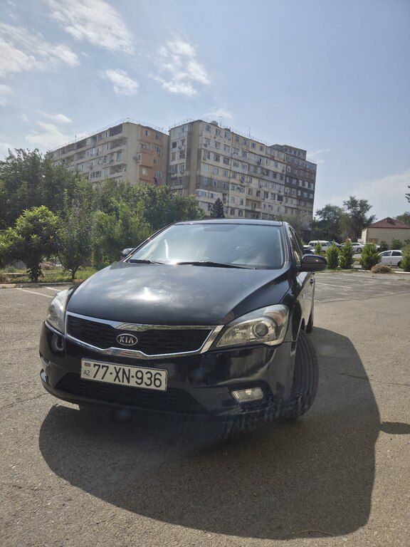 Kia Ceed, 1.4 L, 2009 il, 242 581 km — Avtomobillər, Bakı (2)