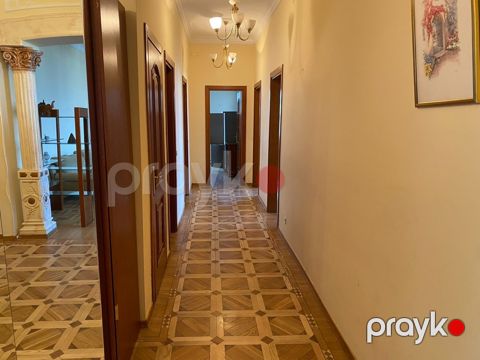 İcarəyə verilir 7 otaqlı yeni tikili 500 m²
