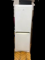 İşlənmiş 2 qapılı Indesit Soyuducu Satılır, rəng - Ağ — Refrigerators