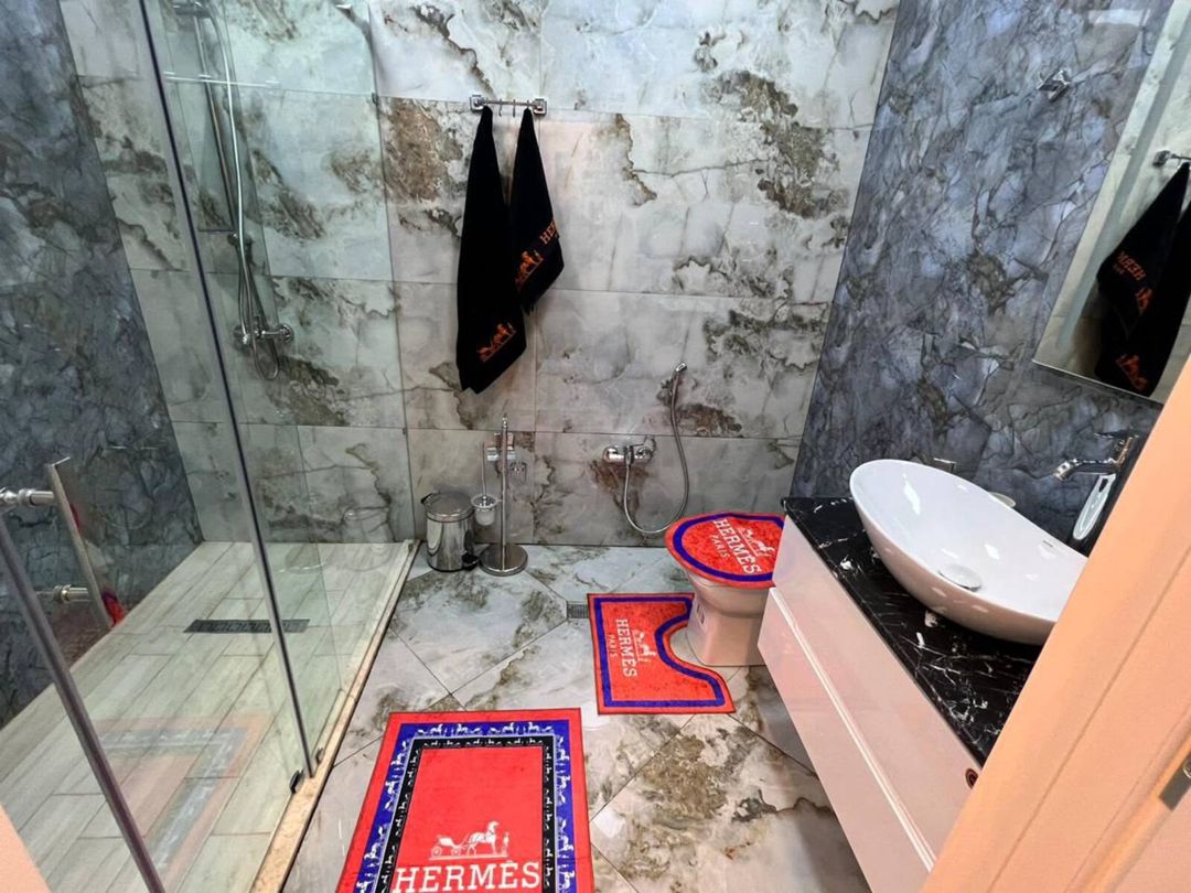 İcarəyə verilir 3 otaqlı yeni tikili 110 m² — Mənzil, Bakı (9)