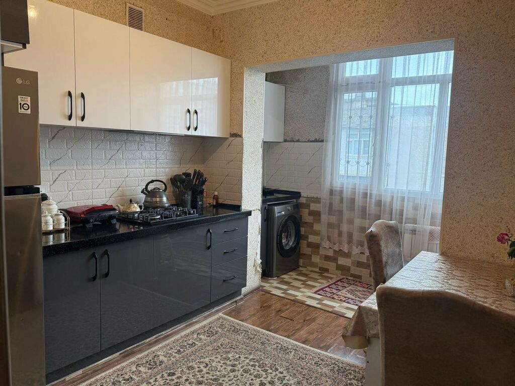 Bakı, 2 otaqlı, Köhnə tikili, m. Xalqlar Dostluğu, 50 kv. m — Mənzil, Bakı (7)