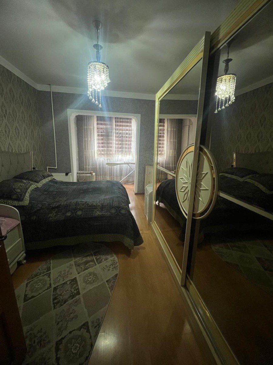 Satılır 2 otaqlı köhnə tikili 55 m² — Mənzil, Bakı (6)