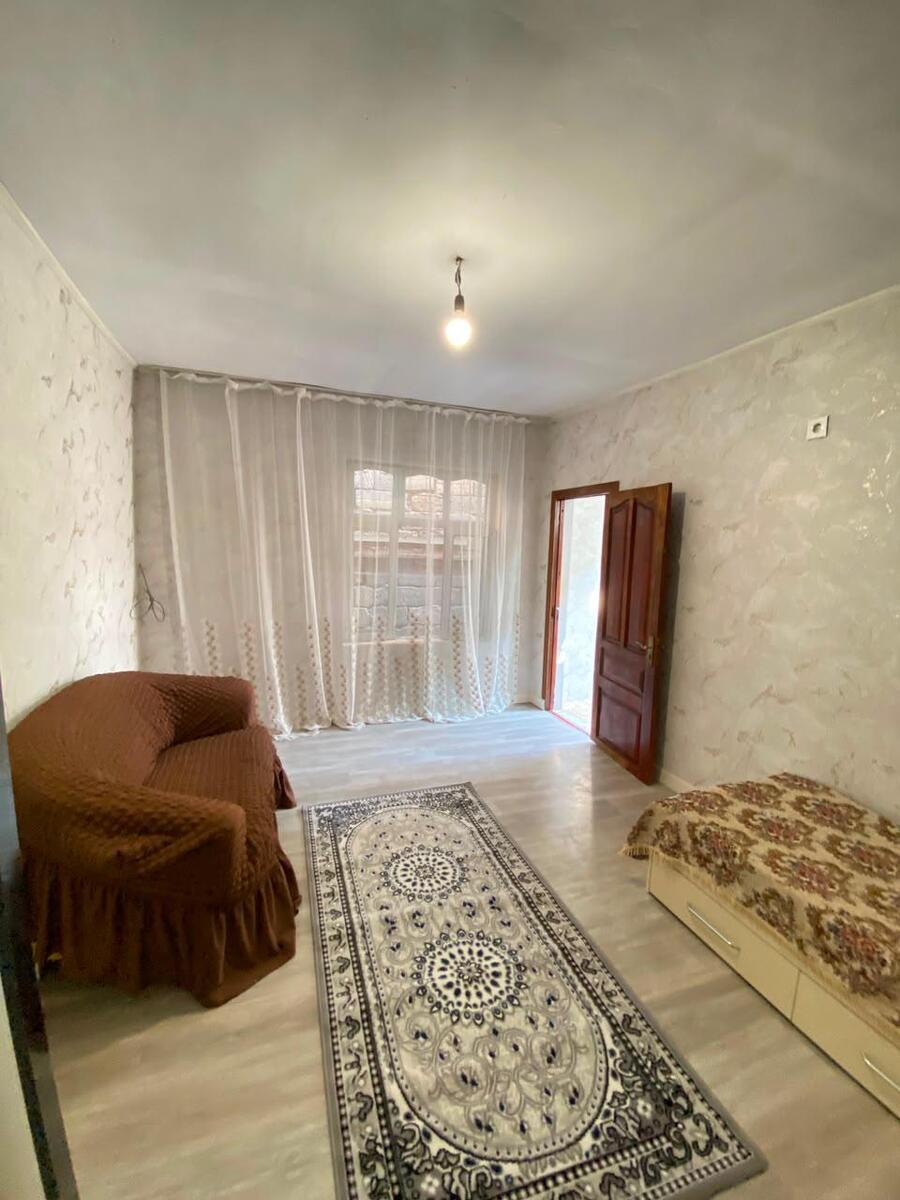 Həyət evi, Bayıl qəs — Ev, villa, Bakı (7)