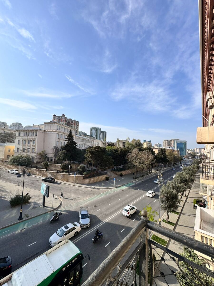 Satılır 3 otaqlı köhnə tikili 95 m² — Mənzil, Bakı (12)