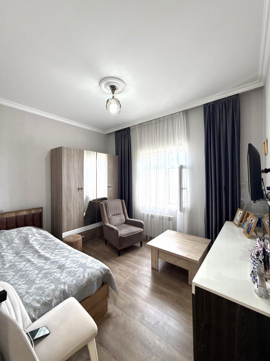 Satılır 8 otaqlı həyət evi/bağ evi 170 m² — Ev, villa, Bakı (6)