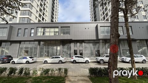 İcarəyə verilir obyekt 163 m²