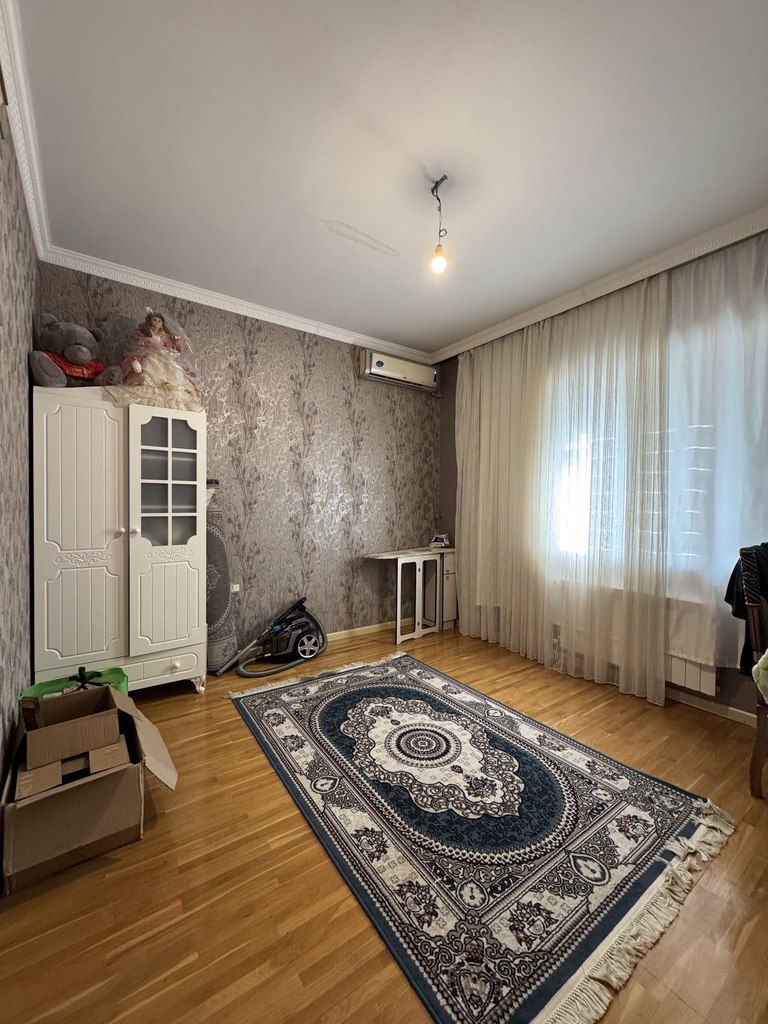 Satılır 4 otaqlı köhnə tikili 110 m² — Mənzil, Bakı (11)