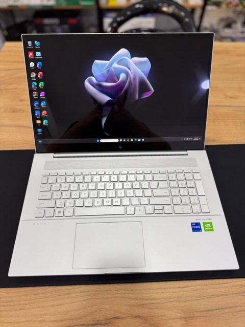 HP Envy Core i7, RAM 16GB DDR5, SSD 1TB SSD, MX550 2GB — Bakı