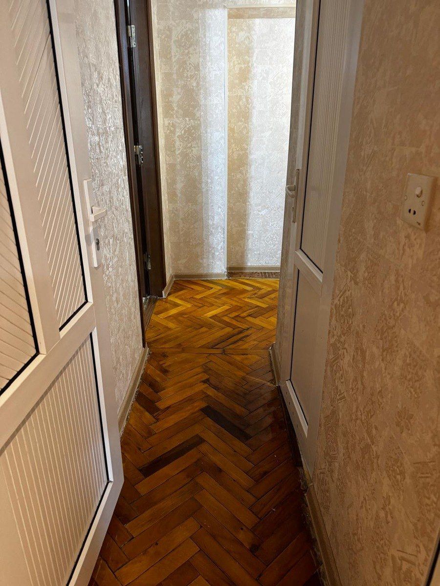 Satılır 1 otaqlı köhnə tikili 48 m² — Mənzil, Bakı (12)