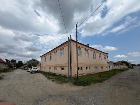 Satılır 8 otaqlı həyət evi/bağ evi 800 m² — Quba