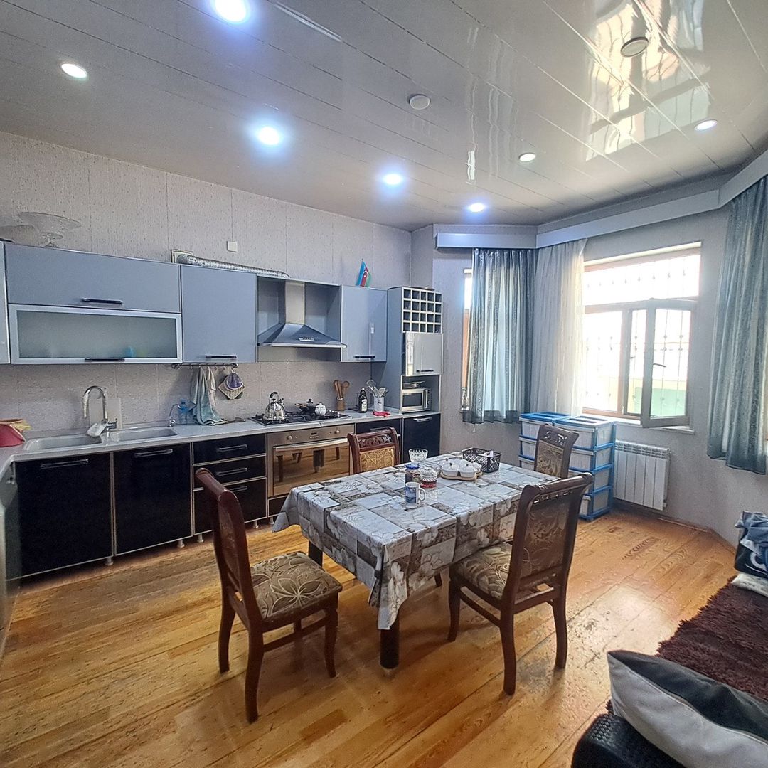 Satılır 8 otaqlı həyət evi/bağ evi 315 m² — Ev, villa, Bakı (7)