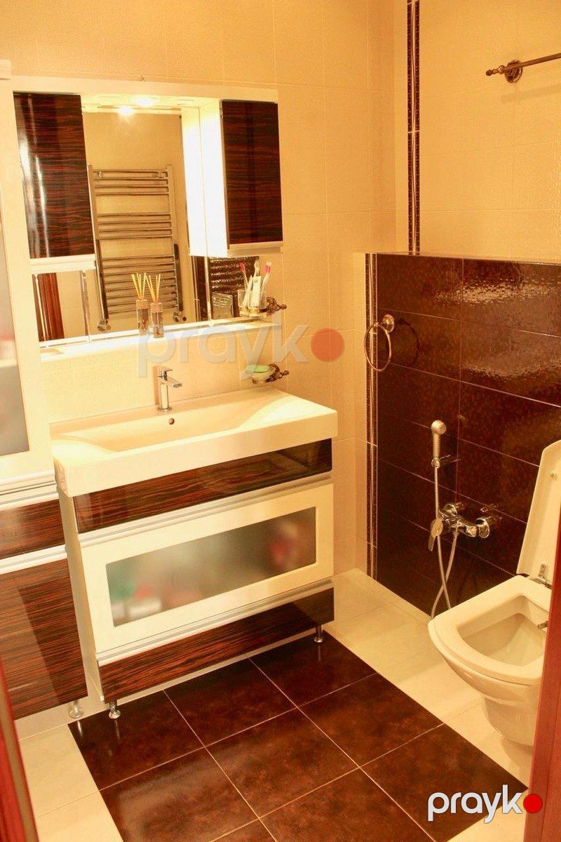 Satılır 4 otaqlı köhnə tikili 90 m² — Mənzil, Bakı (12)