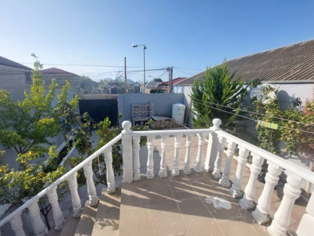 Satılır 3 otaqlı həyət evi/bağ evi 140 m² — Ev, villa, Bakı (5)