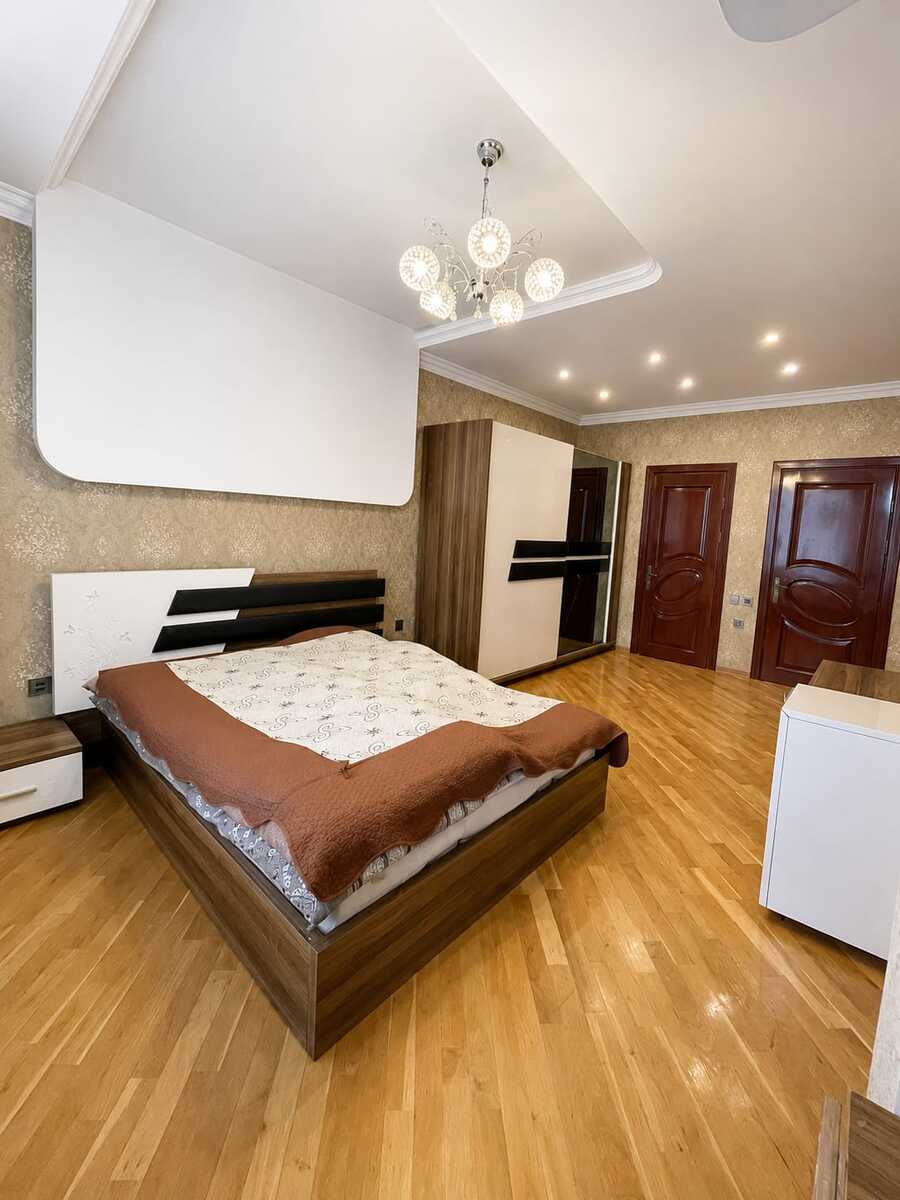Satılır 3 otaqlı yeni tikili 150 m² — Mənzil, Bakı (2)