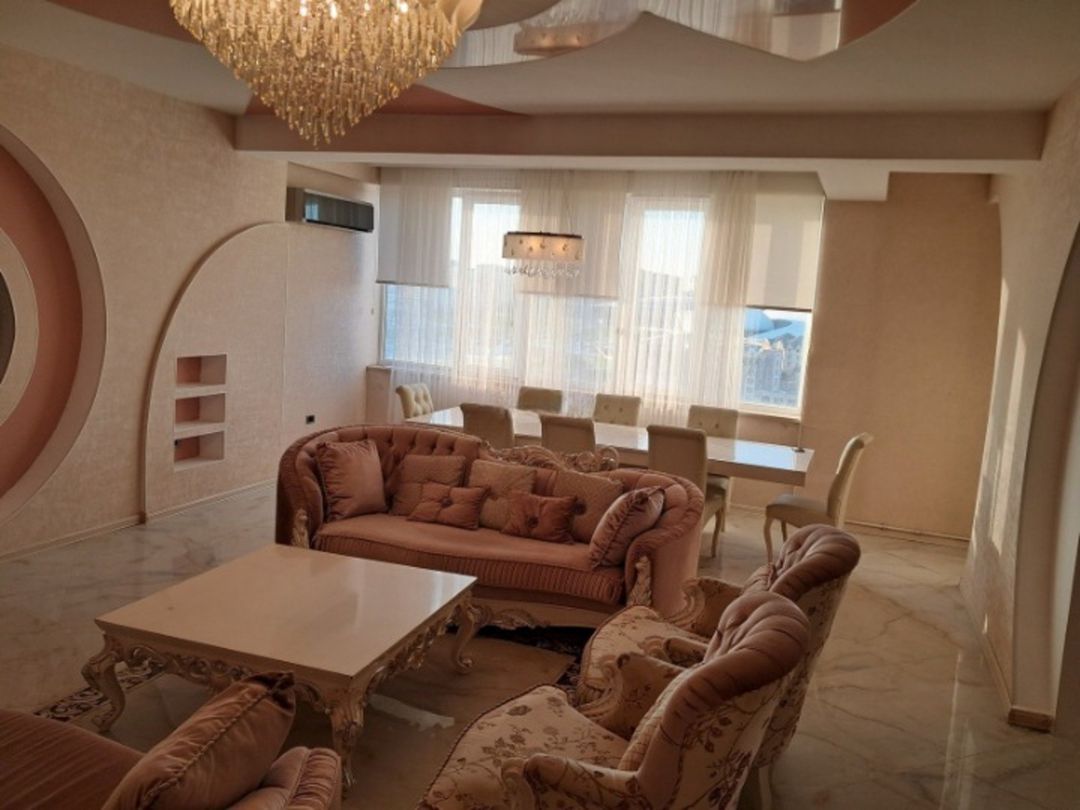Satılır 3 otaqlı yeni tikili 168 m² — Mənzil, Bakı (9)