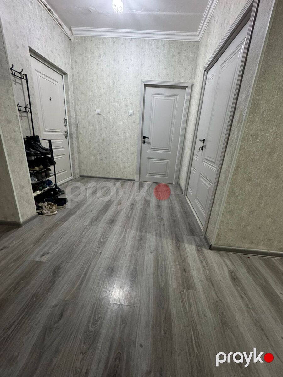 Satılır 4 otaqlı köhnə tikili 100 m² — Mənzil, Bakı (2)