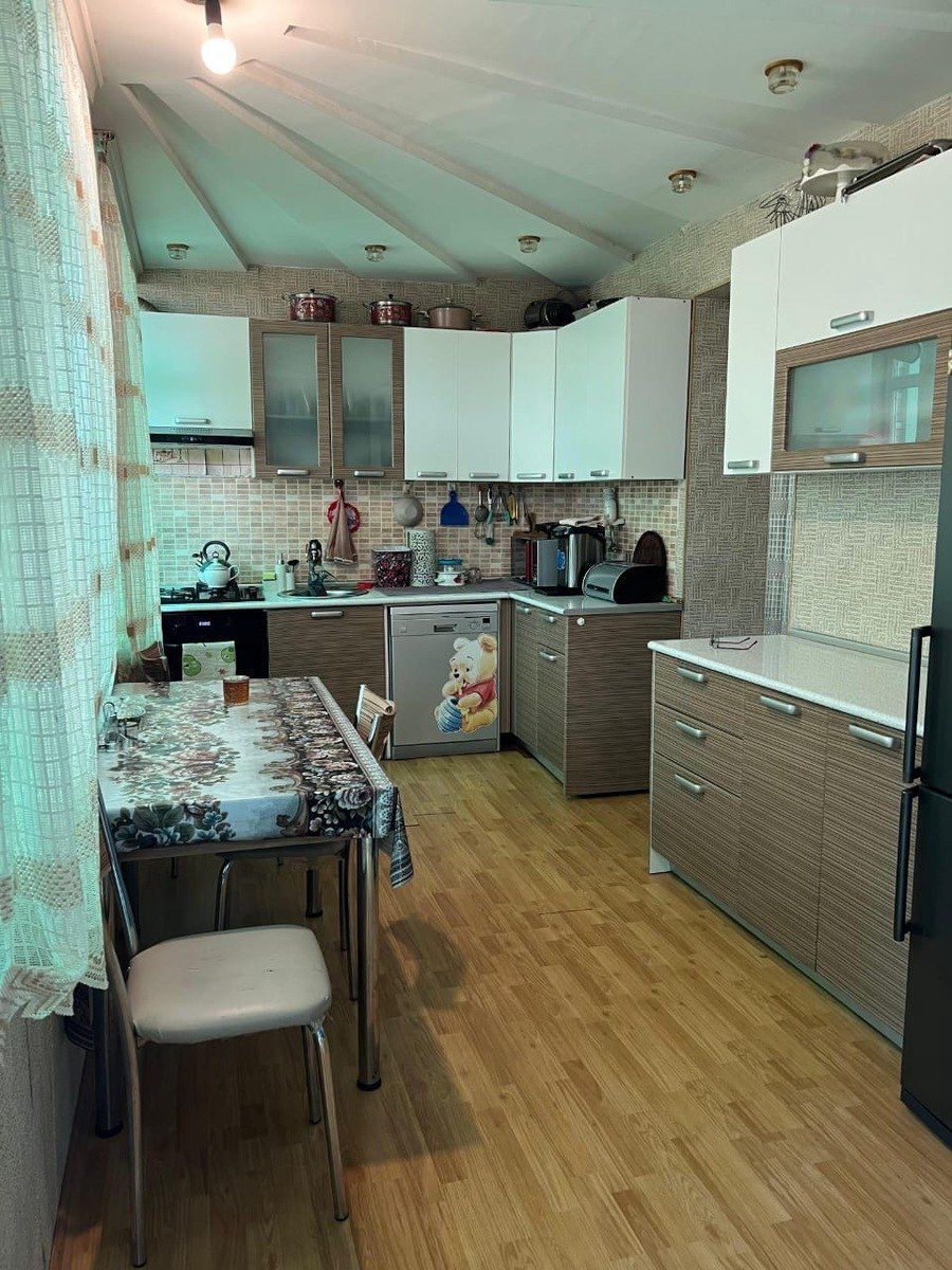 İcarəyə verilir 5 otaqlı həyət evi/bağ evi 200 m² — Ev, villa, Bakı (11)