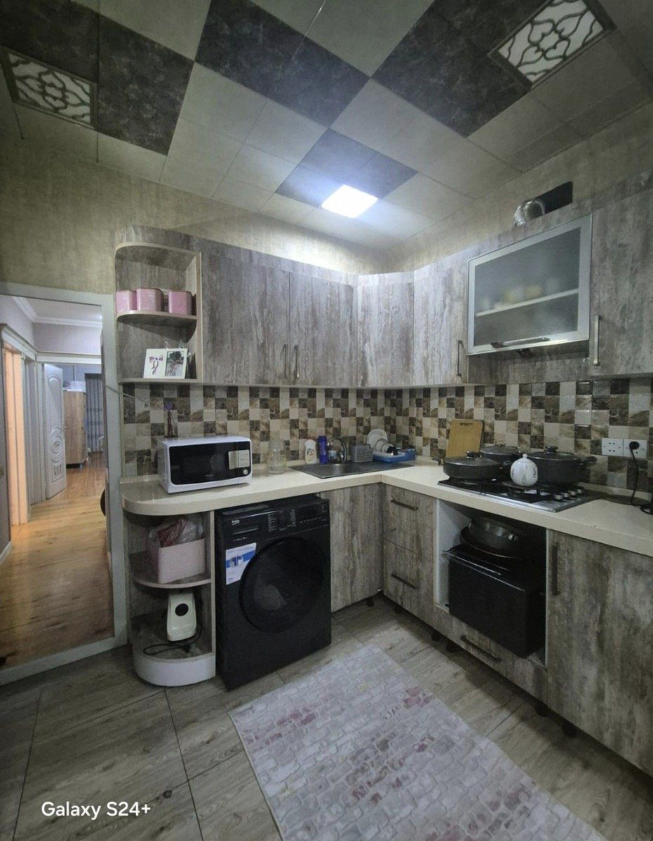 Satılır 4 otaqlı köhnə tikili 110 m² — Mənzil, Bakı (4)