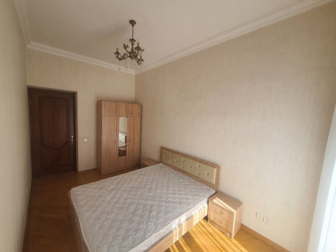 İcarəyə verilir 3 otaqlı köhnə tikili 80 m² — Mənzil, Bakı (2)
