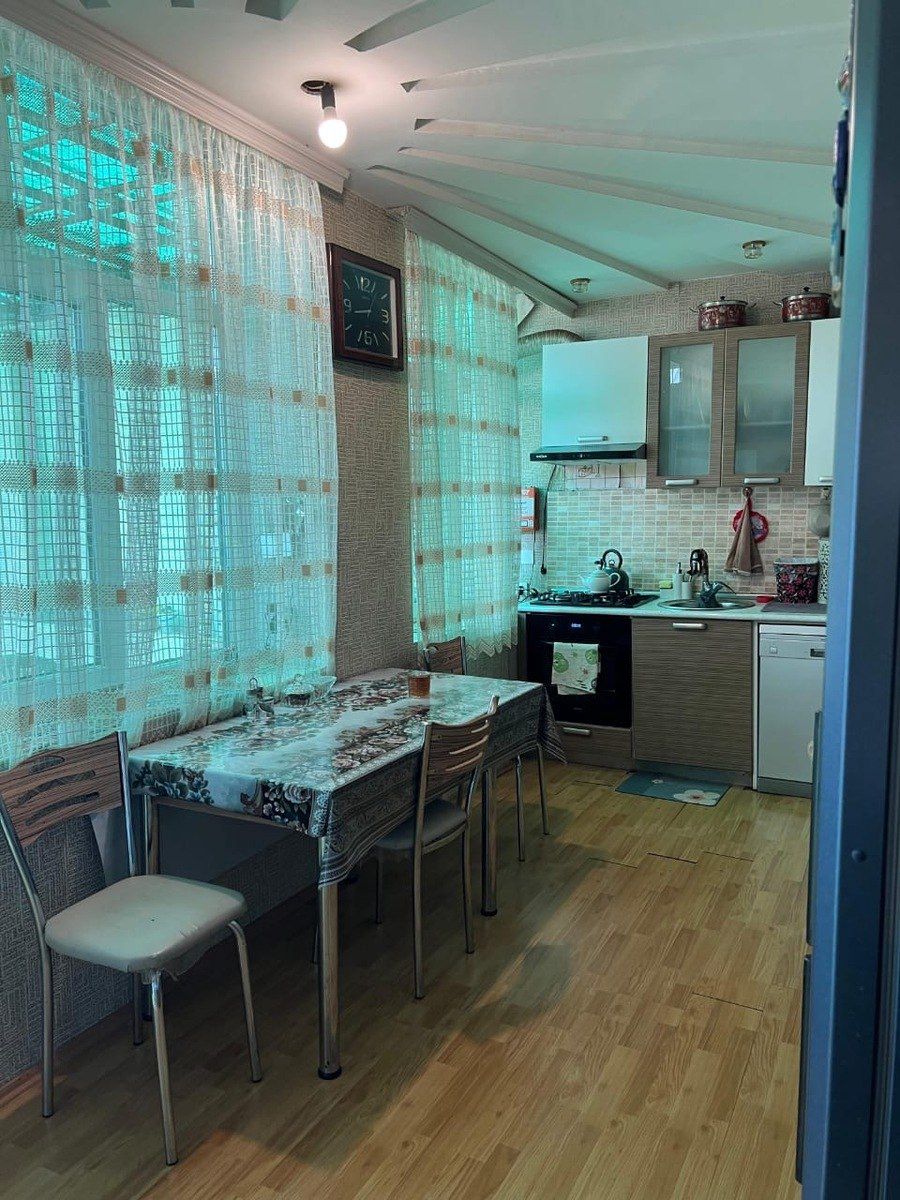 İcarəyə verilir 5 otaqlı həyət evi/bağ evi 200 m² — Ev, villa, Bakı (6)