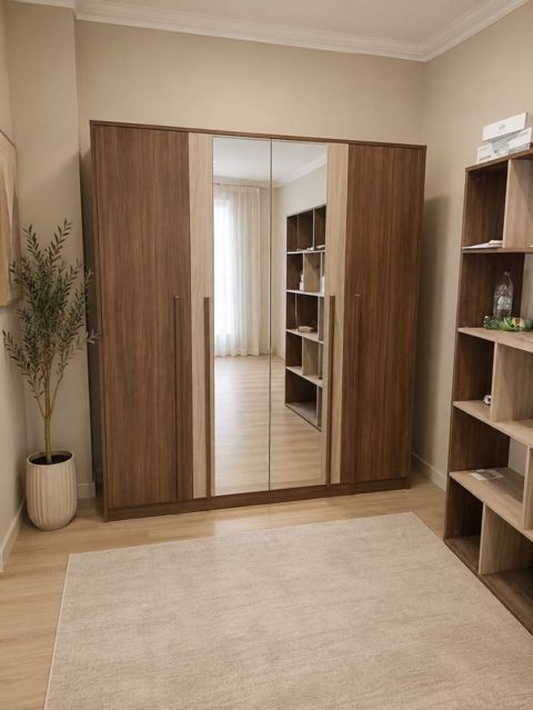 Dolab Yenidi istifade olunmayıb. 280azn. ölcü 2/180sm. ünvan — Bakı