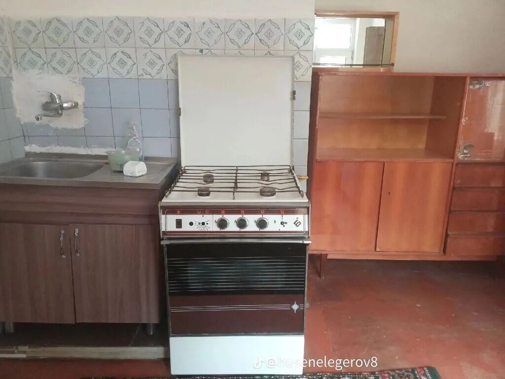 1 otaqlı mənzil – mebel və texnika ilə tələbə oğlanlara ev kirayə — Daşınmaz əmlak, Bakı (4)